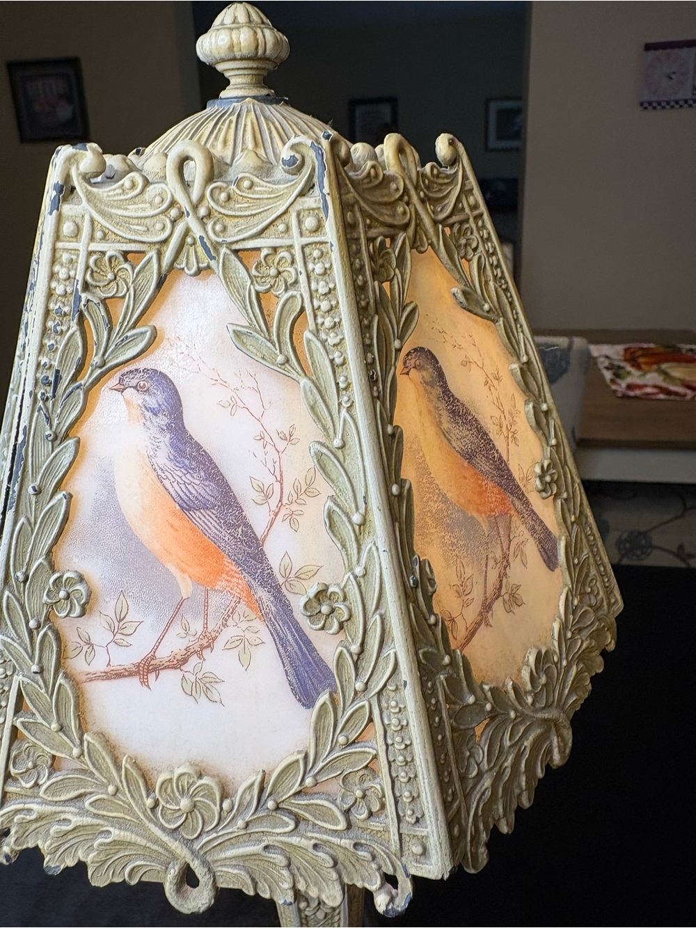 Antique Cast Metal Boudoir Lamp Decorative Bird Relief / Similar Lamps Made 1920 - Picture 10 of 16